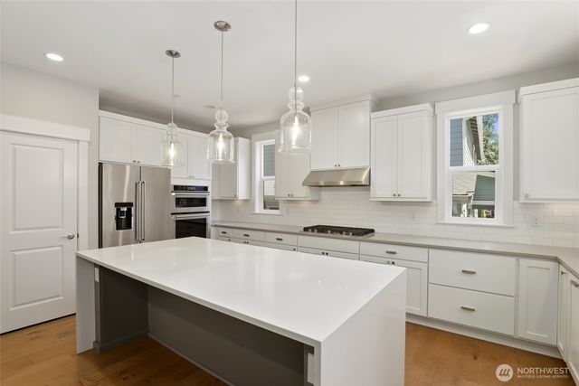 9307 NE 173rd Street, Bothell, WA 98011