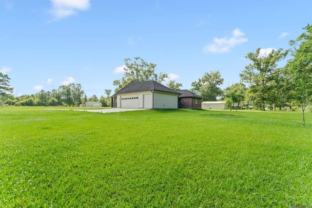 17053 Hardy Ln, Prairieville, LA 70769
