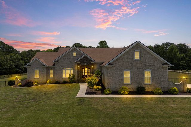 428 Casey Road, Woodruff, SC 29388