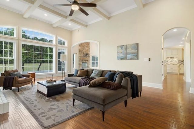 428 Casey Road, Woodruff, SC 29388