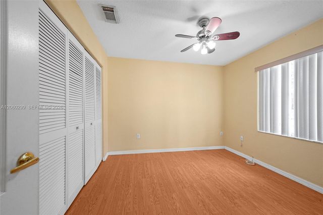 3201 W 76th Street, Hialeah, FL 33018