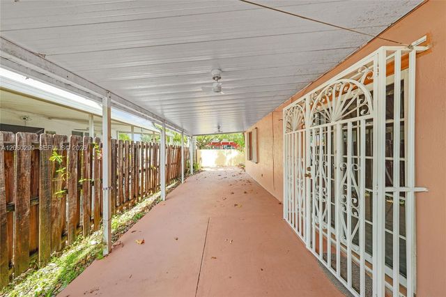 3201 W 76th Street, Hialeah, FL 33018