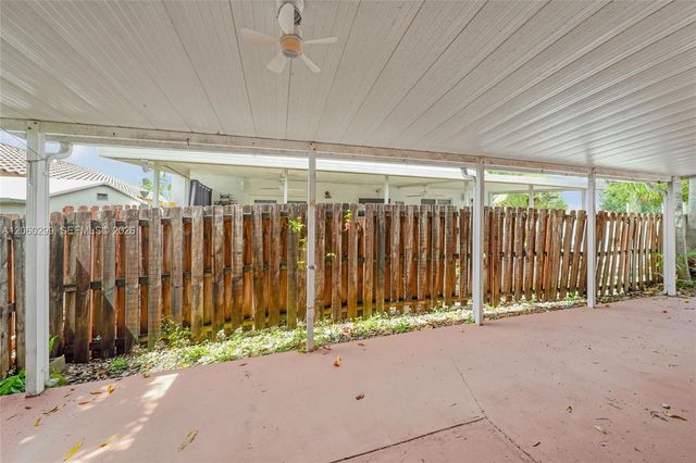 3201 W 76th Street, Hialeah, FL 33018