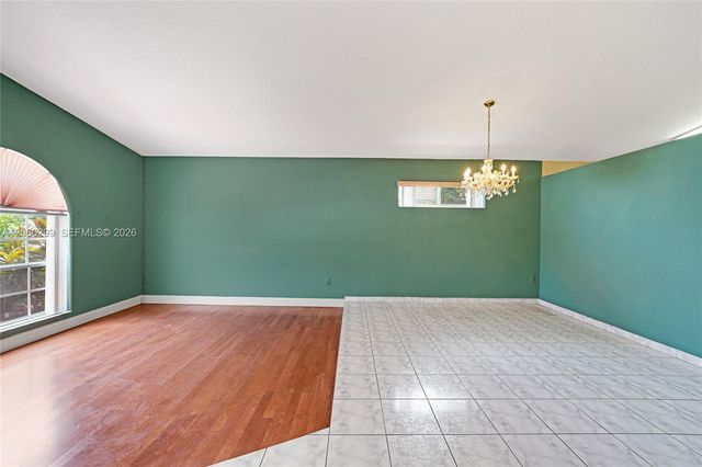 3201 W 76th Street, Hialeah, FL 33018