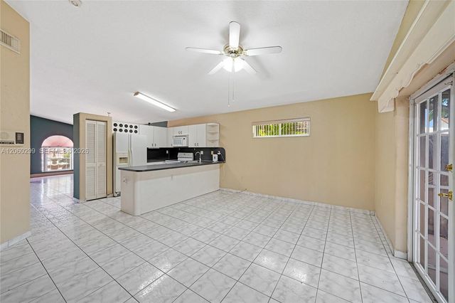 3201 W 76th Street, Hialeah, FL 33018