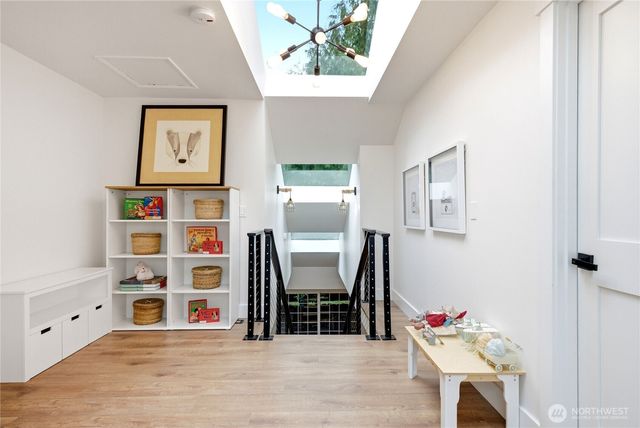 2518 Cincinnati Street, Steilacoom, WA 98388