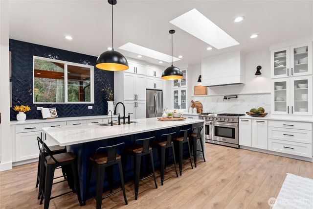 2518 Cincinnati Street, Steilacoom, WA 98388