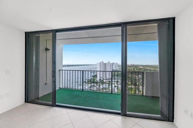 5600 N Flagler Drive 2504, West Palm Beach, FL 33407
