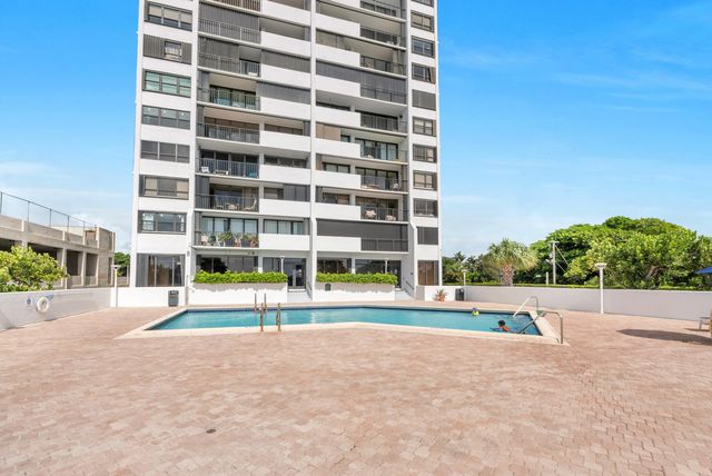 5600 N Flagler Drive 2504, West Palm Beach, FL 33407