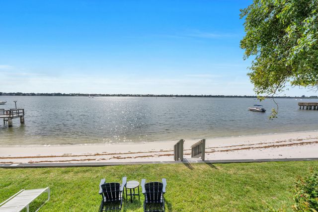 5600 N Flagler Drive 2504, West Palm Beach, FL 33407