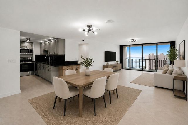 5600 N Flagler Drive 2504, West Palm Beach, FL 33407