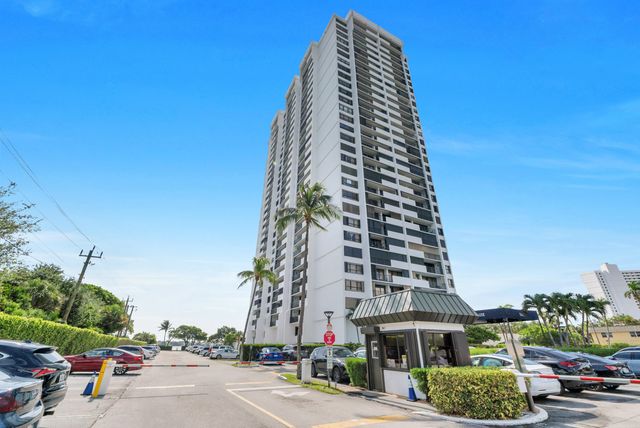5600 N Flagler Drive 2504, West Palm Beach, FL 33407