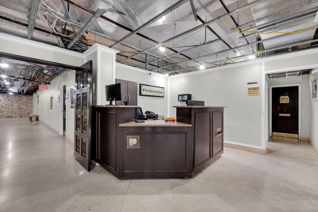 5600 N Flagler Drive 2504, West Palm Beach, FL 33407
