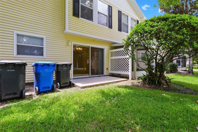 3006 AMBER OAK DRIVE, Valrico, FL 33594