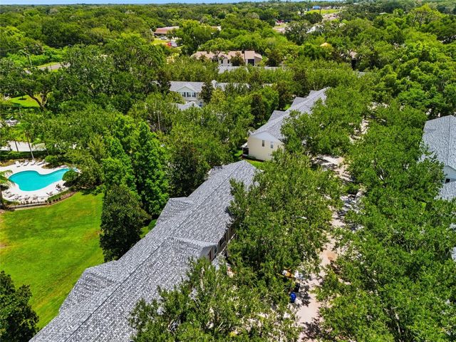 3006 AMBER OAK DRIVE, Valrico, FL 33594