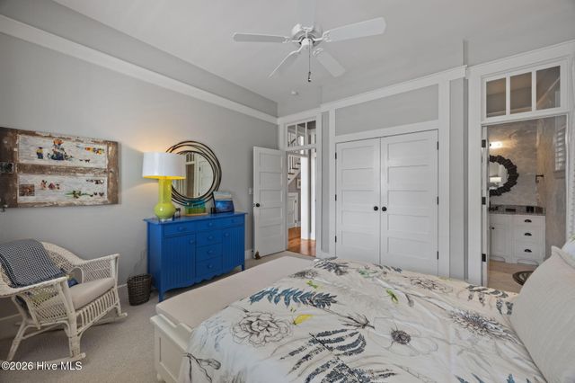 365 E Harborside Road, Oriental, NC 28571