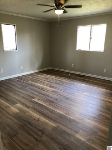 51 Hook Lane, Benton, KY 42025