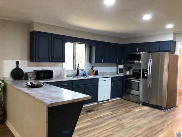 51 Hook Lane, Benton, KY 42025