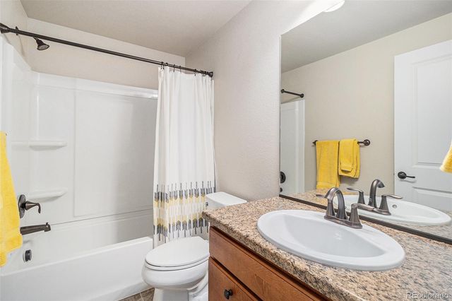 843 Settlers Drive, Milliken, CO 80543