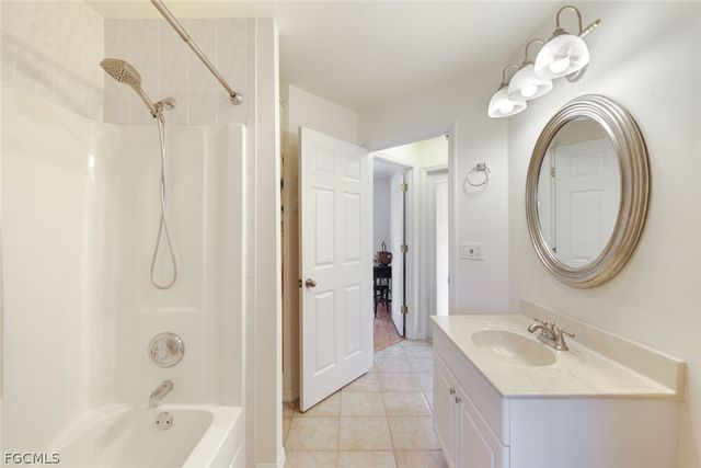 3510 SE 5th PL, Cape Coral, FL 33904