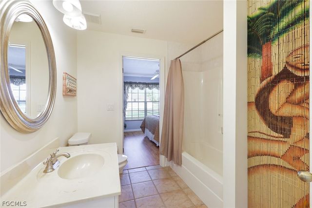 3510 SE 5th PL, Cape Coral, FL 33904