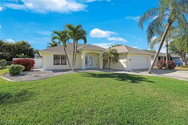 3510 SE 5th PL, Cape Coral, FL 33904