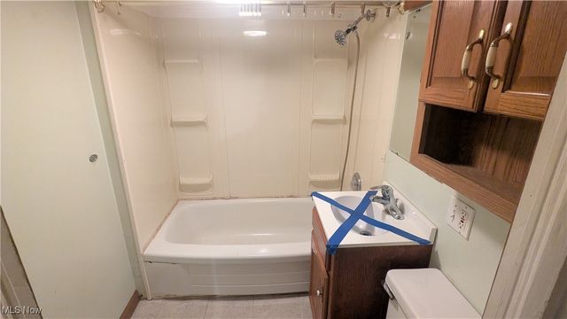 1307 W 9th Street, Ashtabula, OH 44004