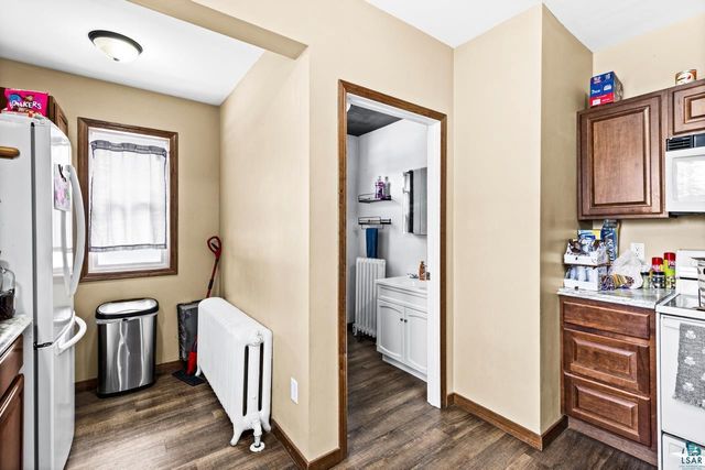 2402 Banks Ave, Superior, WI 54880