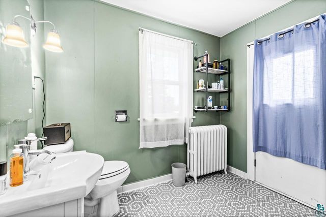 2402 Banks Ave, Superior, WI 54880