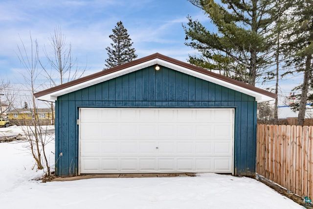 2402 Banks Ave, Superior, WI 54880