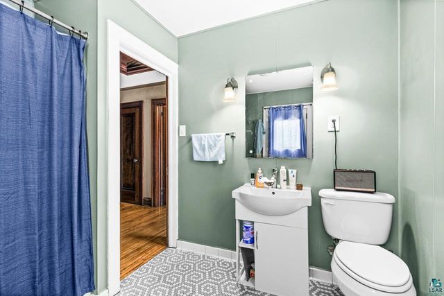 2402 Banks Ave, Superior, WI 54880