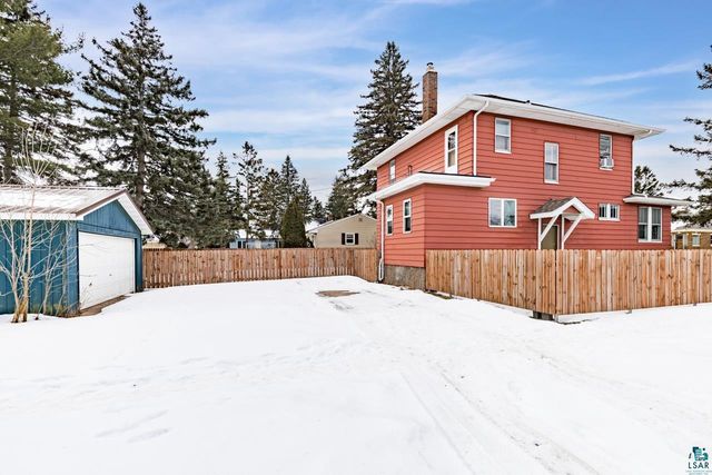 2402 Banks Ave, Superior, WI 54880