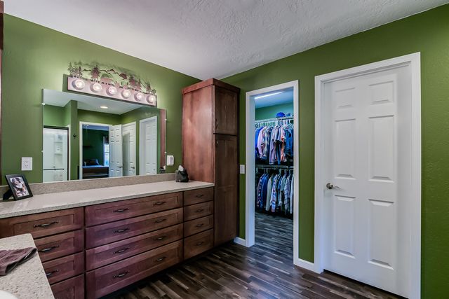 26 Shade Tree Lane, Tijeras, NM 87059