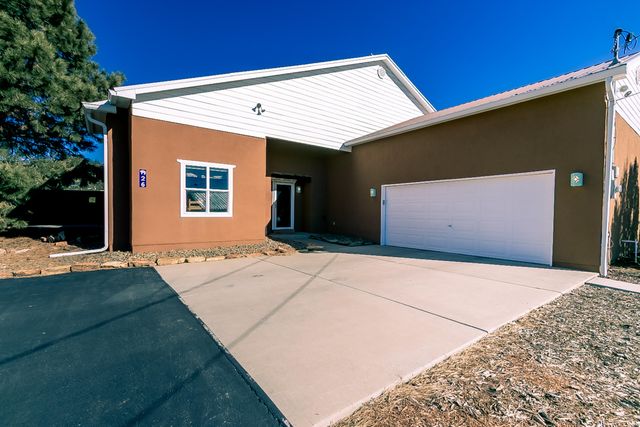 26 Shade Tree Lane, Tijeras, NM 87059