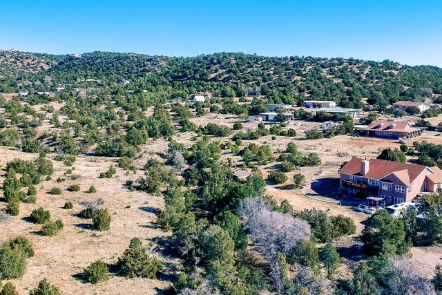 26 Shade Tree Lane, Tijeras, NM 87059