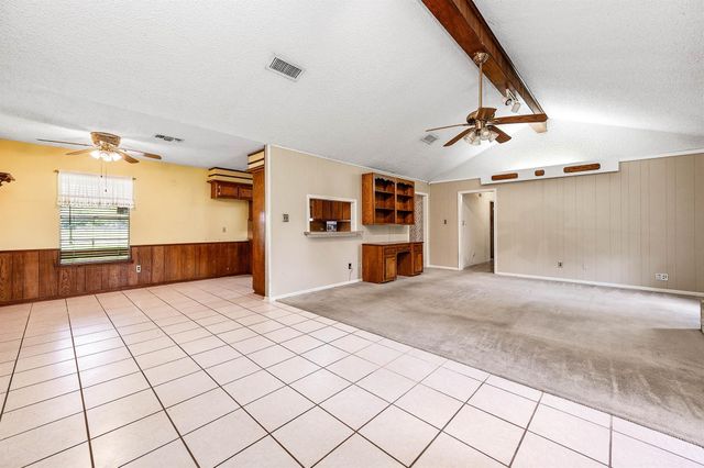 1626 County Road 965, Alvin, TX 77511
