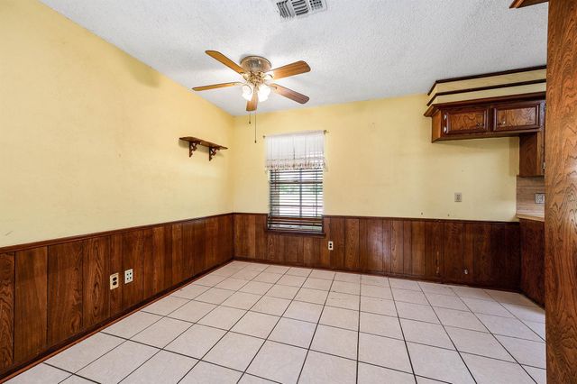 1626 County Road 965, Alvin, TX 77511