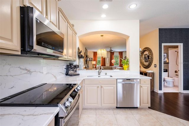 10144 ARBOR RUN DRIVE 112, Tampa, FL 33647