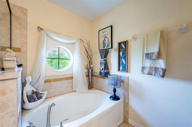 10144 ARBOR RUN DRIVE 112, Tampa, FL 33647