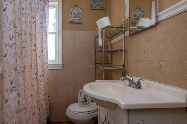 1405 E CHERRY STREET, Plant City, FL 33563