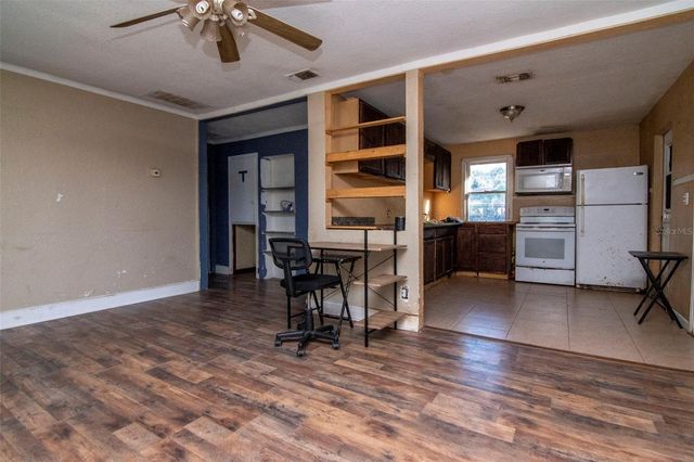 1405 E CHERRY STREET, Plant City, FL 33563