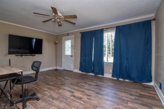 1405 E CHERRY STREET, Plant City, FL 33563