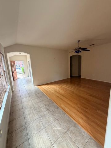 1713 Heron Drive, Aubrey, TX 76227