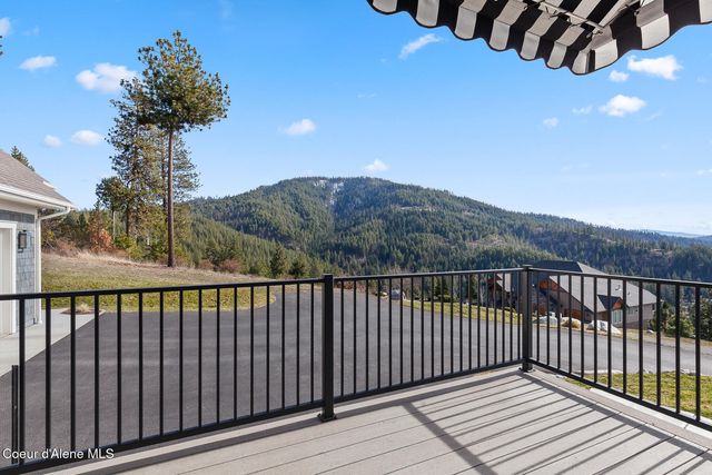 1780 E Grandview Dr, Coeur D'alene, ID 83815