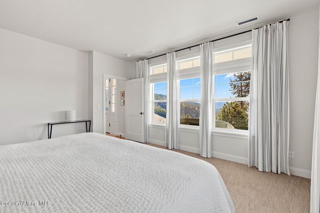 1780 E Grandview Dr, Coeur D'alene, ID 83815