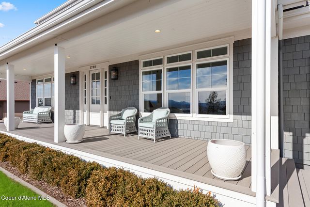 1780 E Grandview Dr, Coeur D'alene, ID 83815