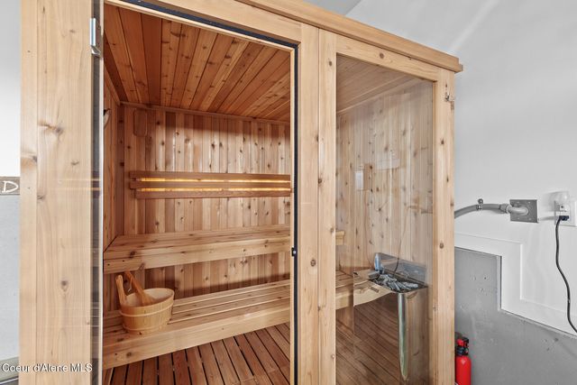 1780 E Grandview Dr, Coeur D'alene, ID 83815