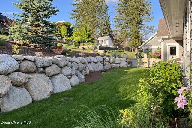 1780 E Grandview Dr, Coeur D'alene, ID 83815