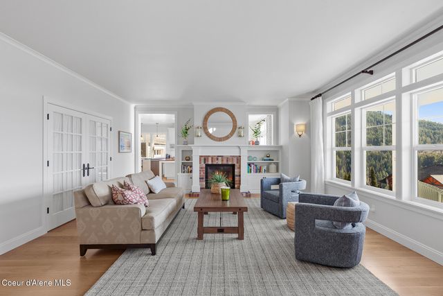 1780 E Grandview Dr, Coeur D'alene, ID 83815