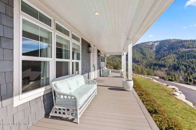 1780 E Grandview Dr, Coeur D'alene, ID 83815